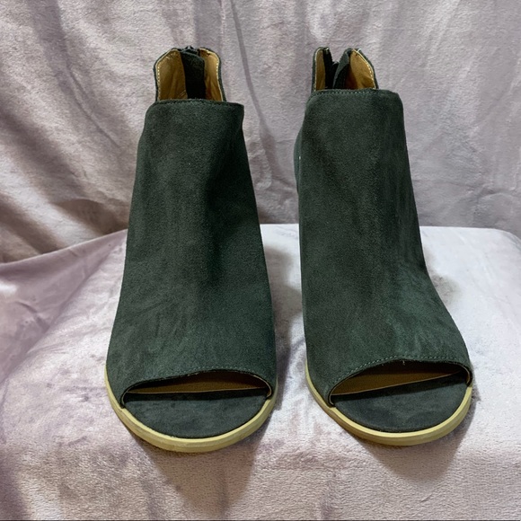 Susina Shoes - Susina Grey Suede Stacked Heel Open Toe Bootie